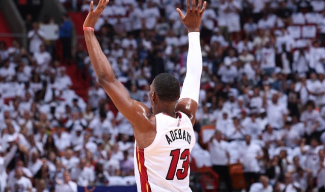 乐鱼体育官网-韦德：人们想象中的83分该是暴扣&amp;干拔&amp;各种高难度 而不是43罚球