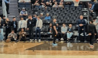 乐鱼体育官网入口-追梦休赛期偷偷加练三分，结果命中率倒涨5%