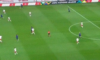 乐鱼体育官方网站-【欧国联】莱万0射 德佩伤退 荷兰2比0胜决战比利时